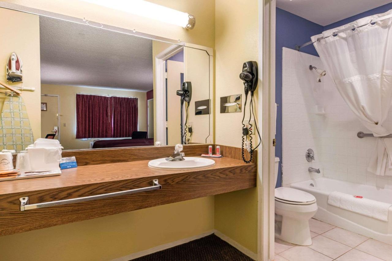 Econo Lodge Gilroy Extérieur photo
